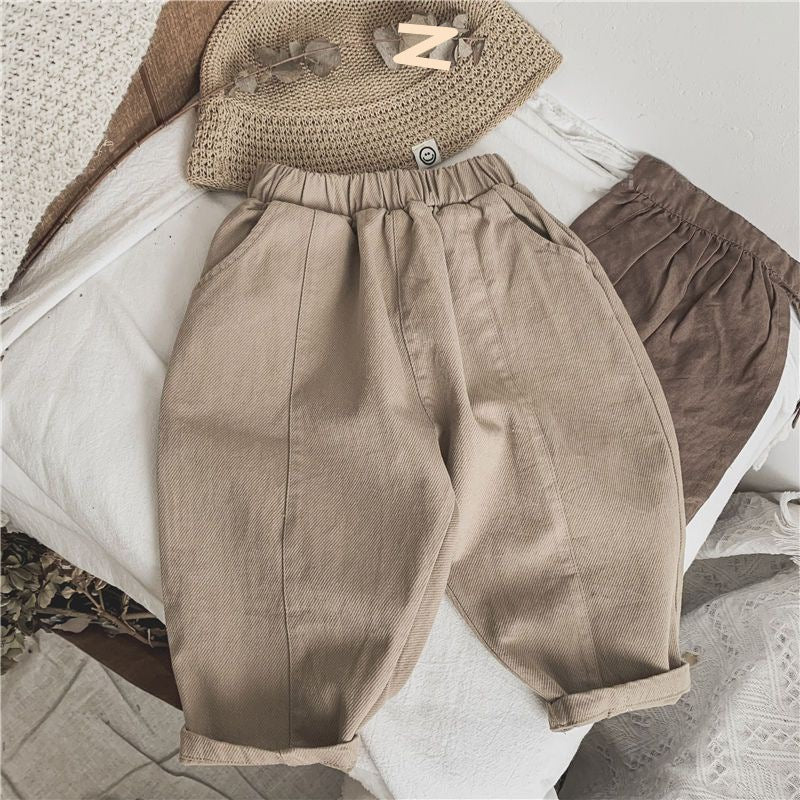 Pantalon pressé de la gamme Petit Explorateur
