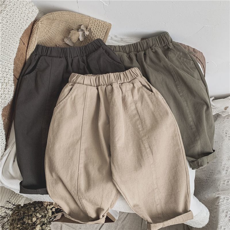 Pantalon pressé de la gamme Petit Explorateur
