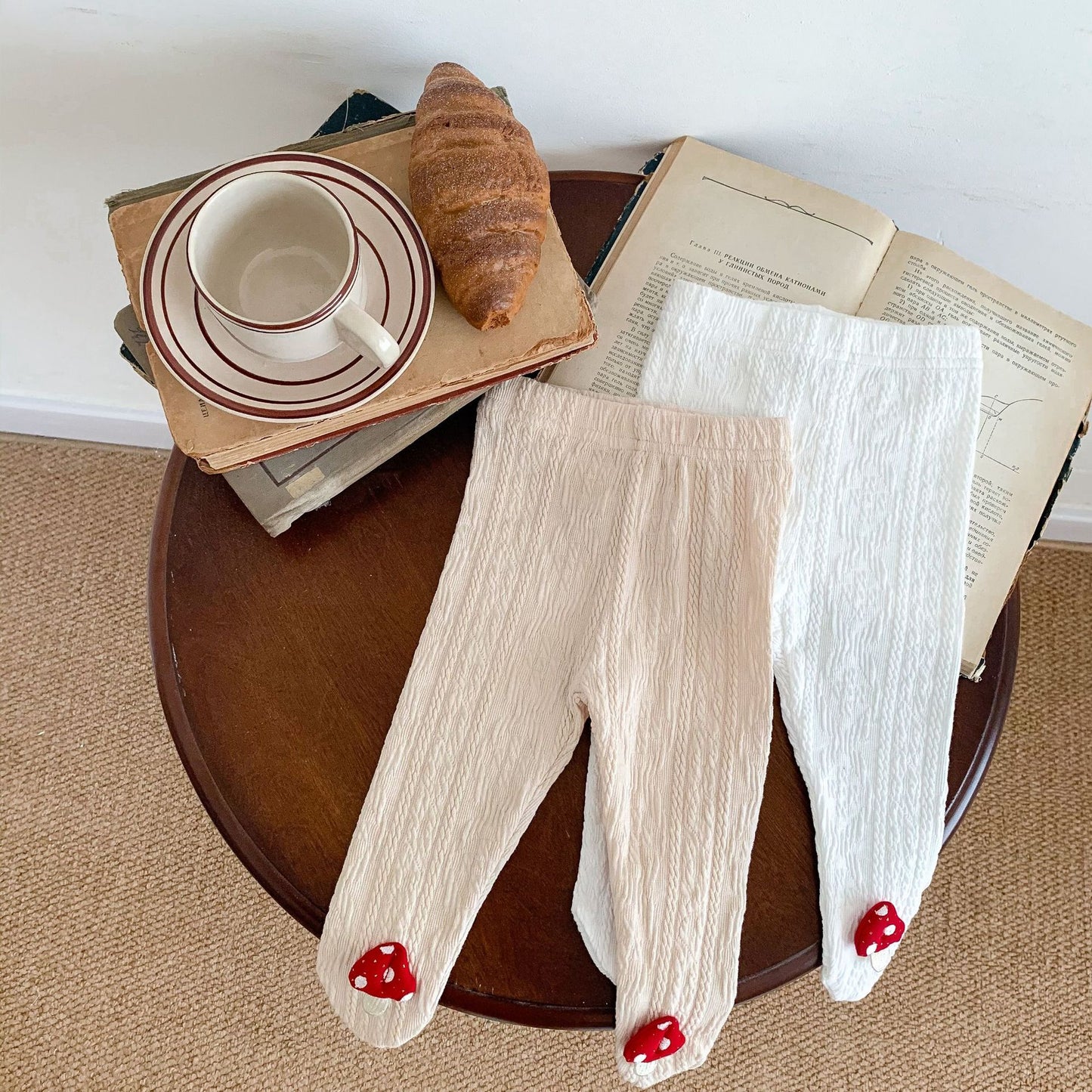 Pantalon bébé champignon mignon automne